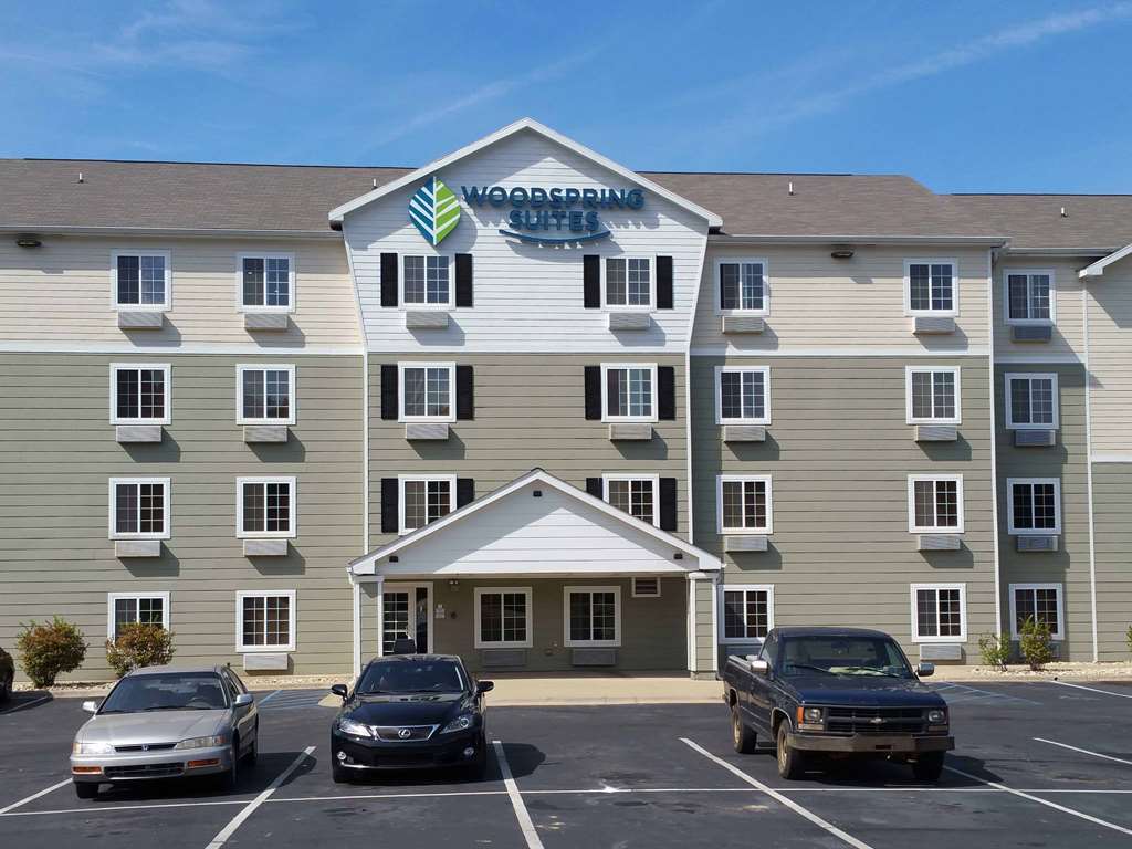 Woodspring Suites Omaha Bellevue, An Extended Stay Hotel ภายนอก รูปภาพ